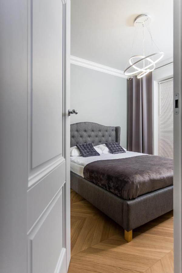 Resinest Apartamenty Jurowiecka J17 比亚韦斯托克 外观 照片