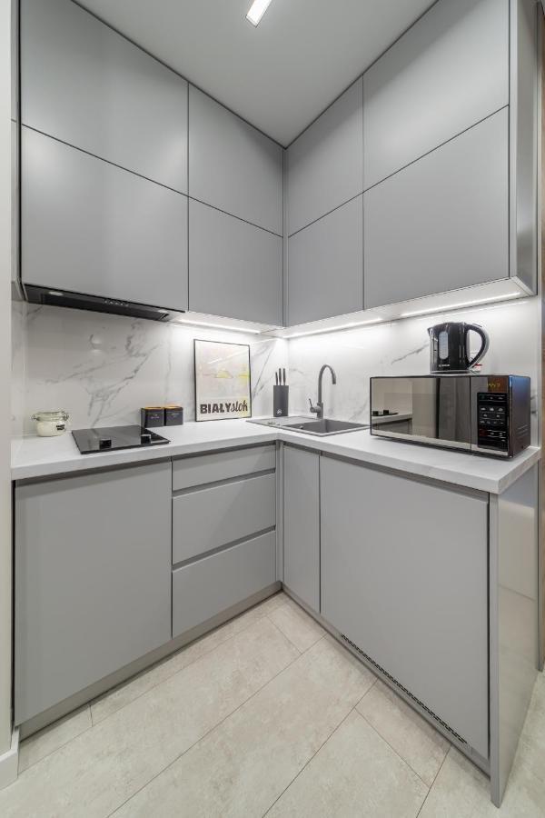 Resinest Apartamenty Jurowiecka J17 比亚韦斯托克 外观 照片
